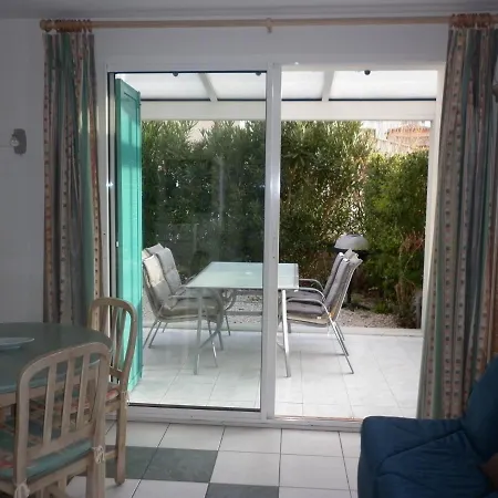 Climatisée 3 Pièces 100 M Cap D'agde * Agde