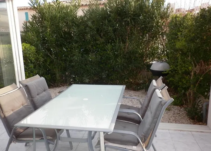 Climatisée 3 Pièces 100 M Cap D'agde Agde